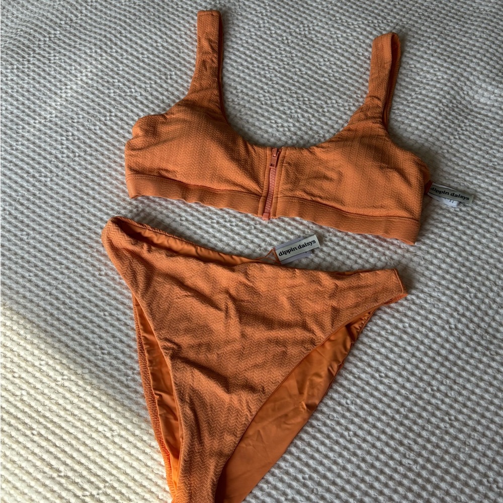 NEW Dippin Daisy’s TOP & BOTTOM swimsuit